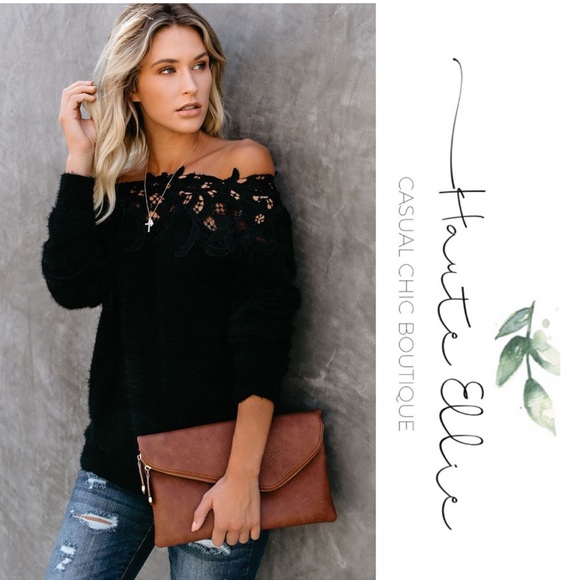 Laced Detailed Sweater - Picture 9 of 12